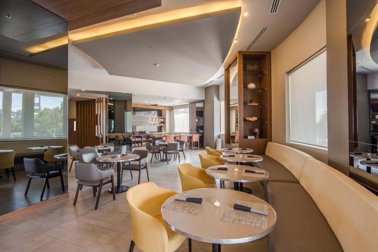 Ac Hotel By Marriott Guadalajara Expo Zapopan Kültér fotó